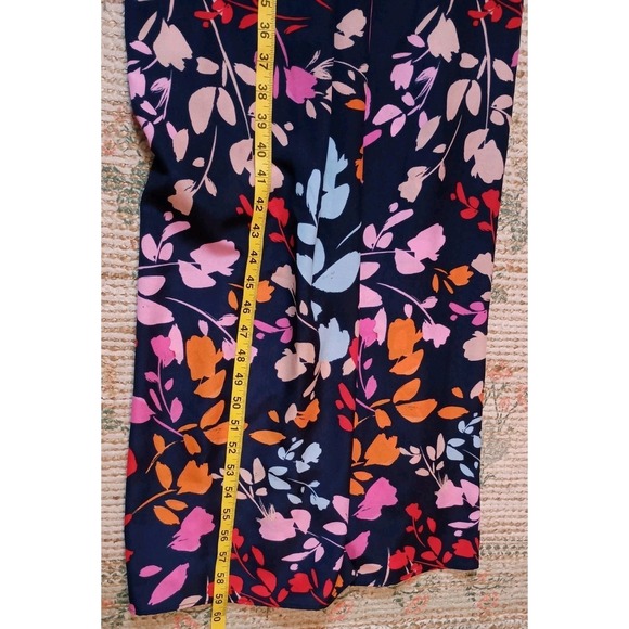 Vince Camuto Sz 6 Navy Floral Maxi Dress Halter Keyhole Belted Party Guest Chic - Picture 9 of 9